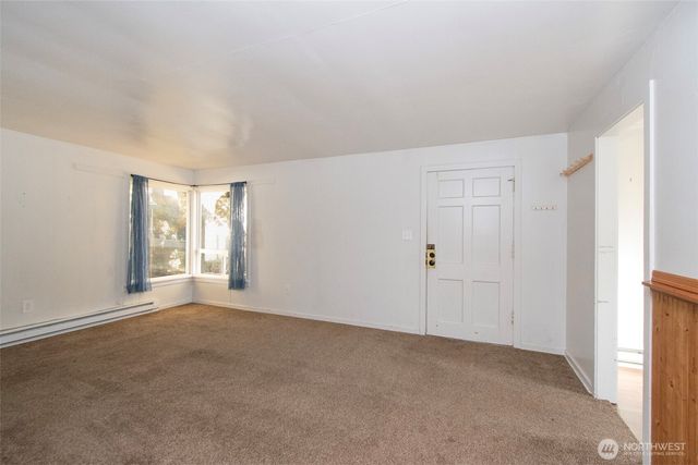 938 E 6th Street, Port Angeles, WA 98362