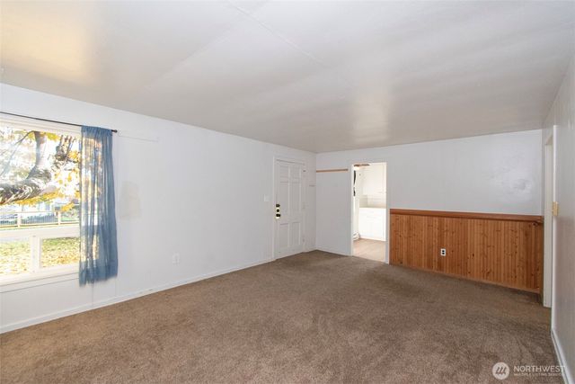 938 E 6th Street, Port Angeles, WA 98362