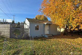 938 E 6th Street, Port Angeles, WA 98362