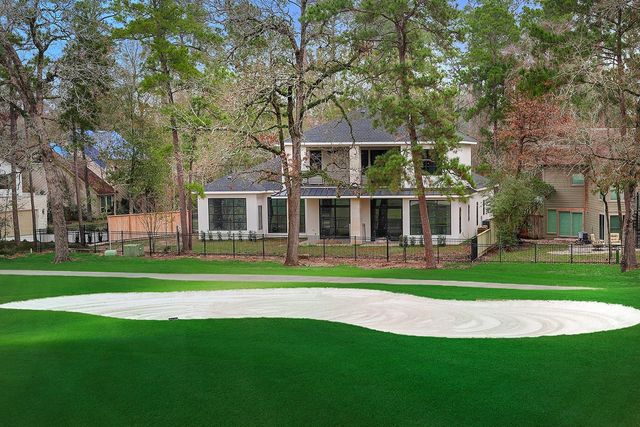5 Buttonbush Court, The Woodlands, TX 77380