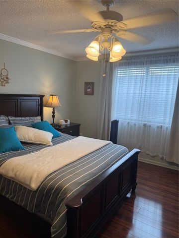 4940 E Sabal Palm Boulevard 203, Tamarac, FL 33319