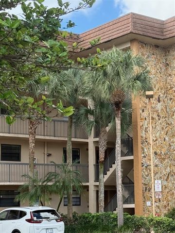 4940 E Sabal Palm Boulevard 203, Tamarac, FL 33319