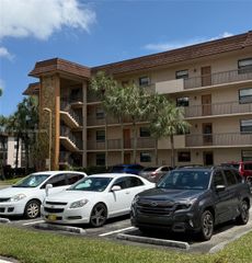 4940 E Sabal Palm Boulevard 203, Tamarac, FL 33319