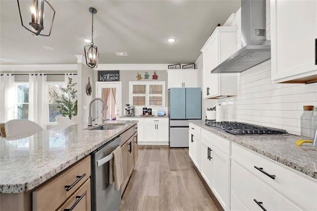103 Parkers Place, Hoschton, GA 30548