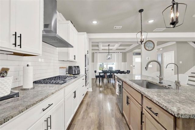 103 Parkers Place, Hoschton, GA 30548