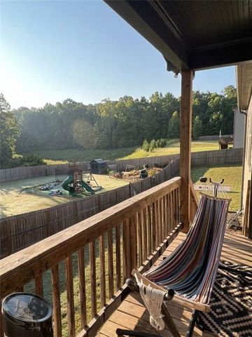 103 Parkers Place, Hoschton, GA 30548