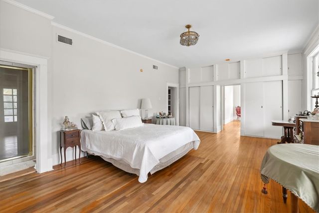 1309 N Adams St, Beeville, TX 78102