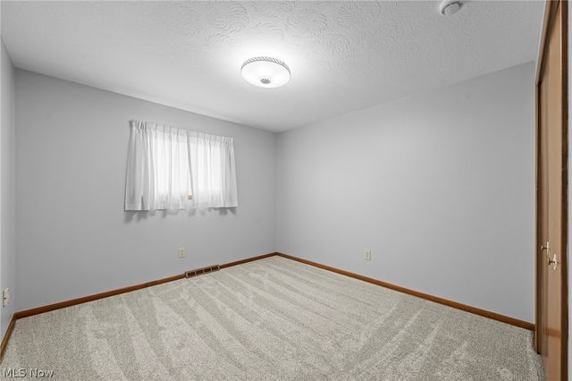 7492 James Drive, Middleburg Heights, OH 44130