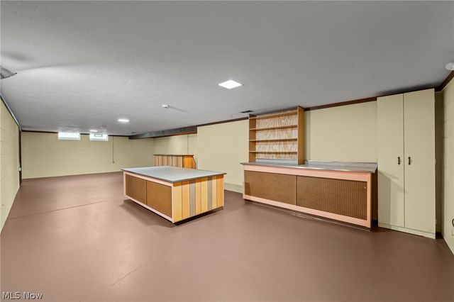 7492 James Drive, Middleburg Heights, OH 44130