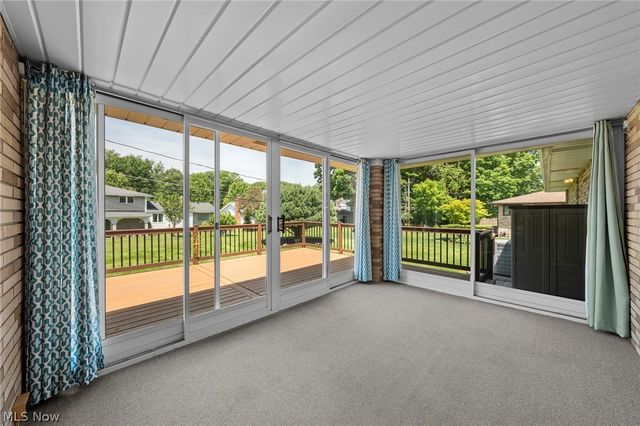 7492 James Drive, Middleburg Heights, OH 44130