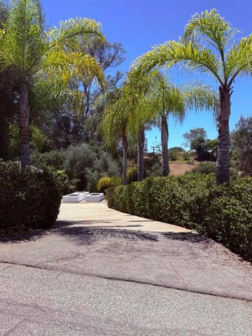 524 Rosvall Dr Drive, Fallbrook, CA 92028