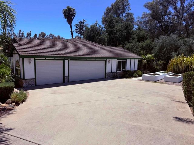 524 Rosvall Dr Drive, Fallbrook, CA 92028