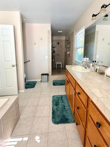 524 Rosvall Dr Drive, Fallbrook, CA 92028