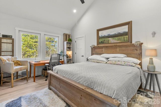 221 Newbold Street, Lincolnton, NC 28092