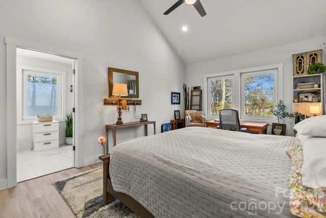 221 Newbold Street, Lincolnton, NC 28092