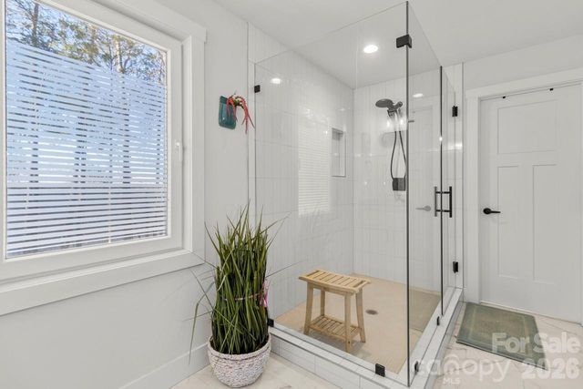 221 Newbold Street, Lincolnton, NC 28092