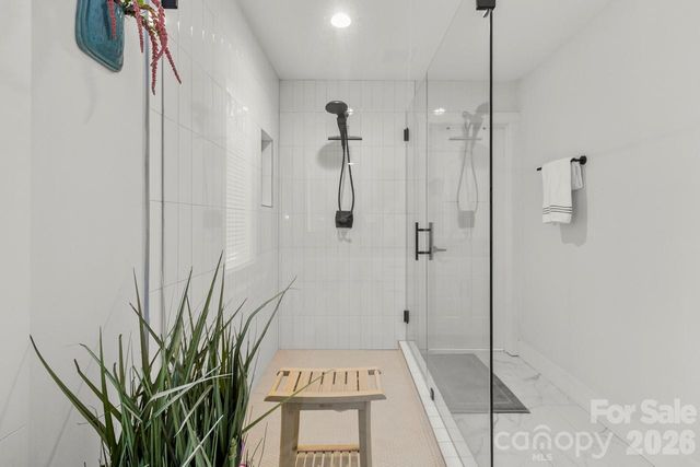 221 Newbold Street, Lincolnton, NC 28092