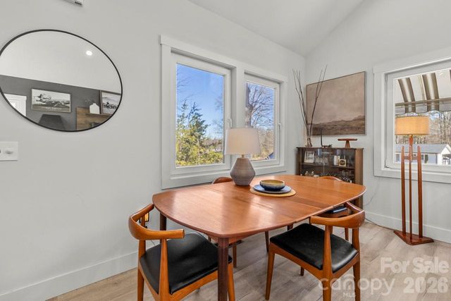 221 Newbold Street, Lincolnton, NC 28092