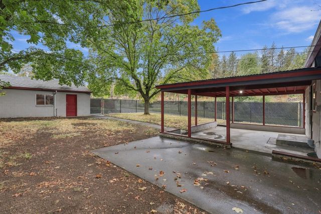 3204 E 20th Ave, Spokane, WA 99223