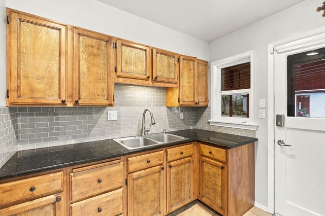 3204 E 20th Ave, Spokane, WA 99223