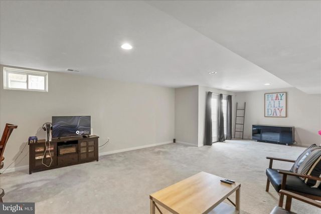 456 FLIGHT O ARROWS WAY, Martinsburg, WV 25403