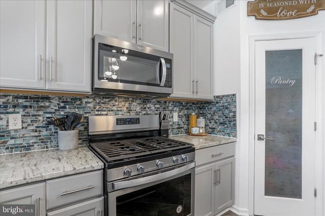 456 FLIGHT O ARROWS WAY, Martinsburg, WV 25403