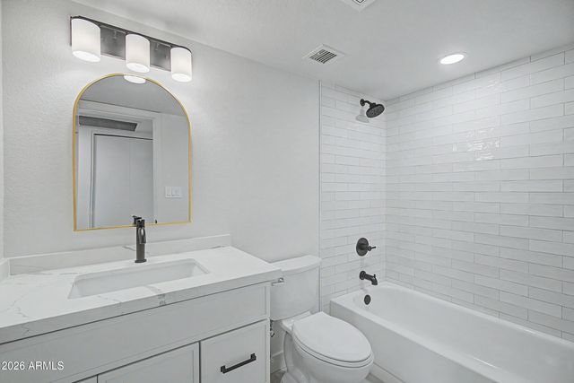 1539 W JAVELINA Avenue, Mesa, AZ 85202