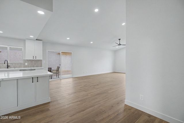 1539 W JAVELINA Avenue, Mesa, AZ 85202