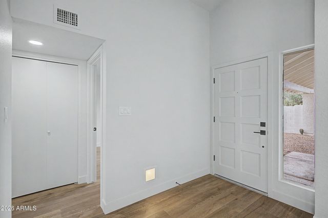 1539 W JAVELINA Avenue, Mesa, AZ 85202