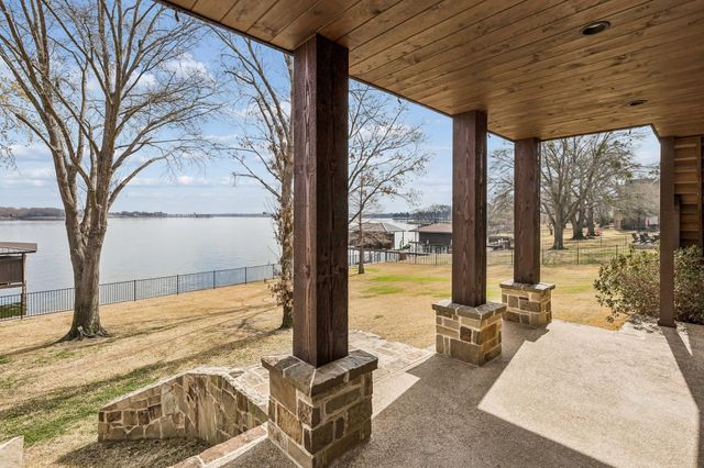 29 Shoreline Drive, Star Harbor, TX 75148