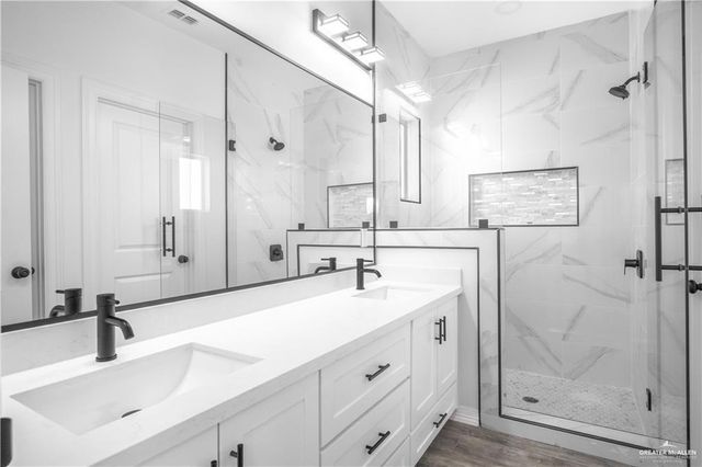 3625 E Diamondhead Avenue, Alton, TX 78574