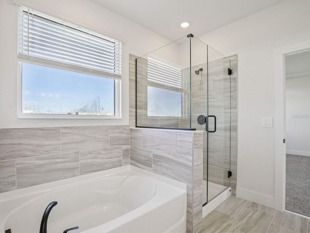 156 SHADY EDGE LOOP, Nokomis, FL 34275