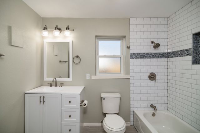1817 Tremont Avenue, Fort Worth, TX 76107