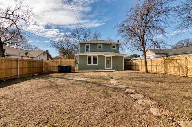 1817 Tremont Avenue, Fort Worth, TX 76107