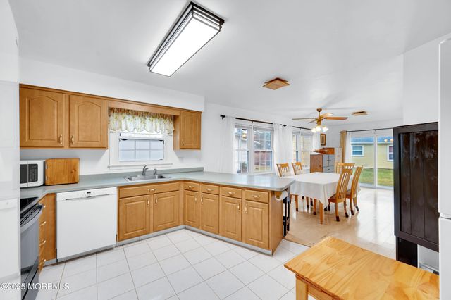 170 Everest Drive S, Brick, NJ 08724