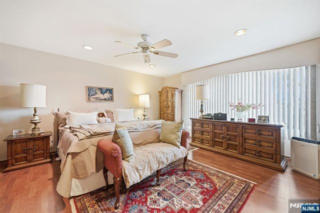 900 Valley Road, Clifton, NJ 07013