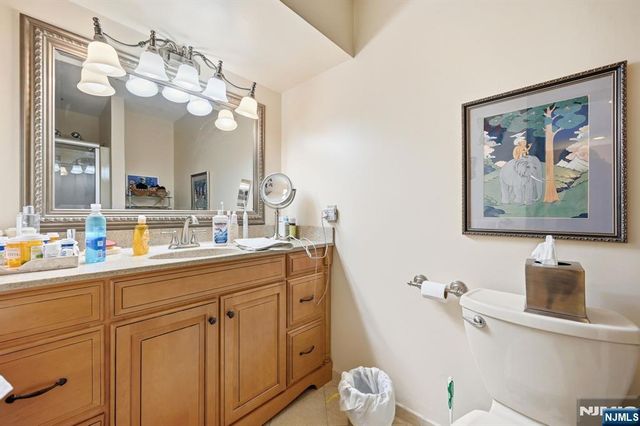 900 Valley Road, Clifton, NJ 07013