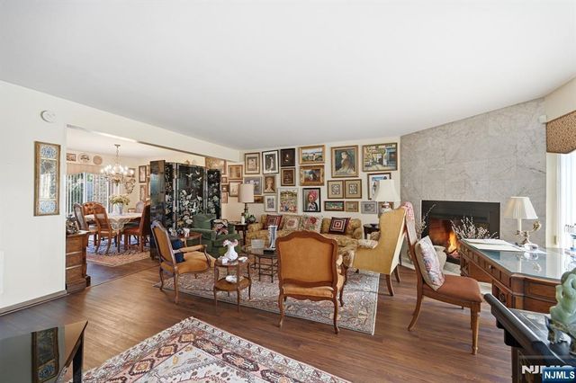 900 Valley Road, Clifton, NJ 07013