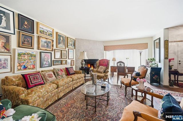 900 Valley Road, Clifton, NJ 07013