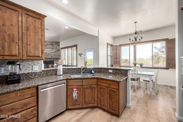 1415 W LAVITT Lane, Phoenix, AZ 85086