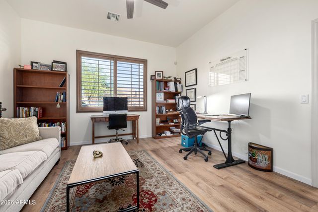 1415 W LAVITT Lane, Phoenix, AZ 85086