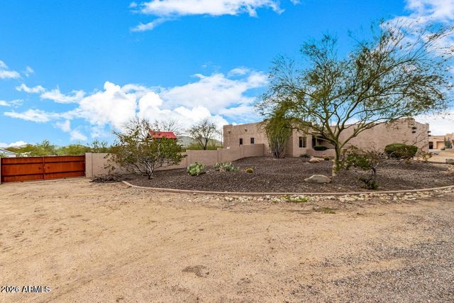 1415 W LAVITT Lane, Phoenix, AZ 85086