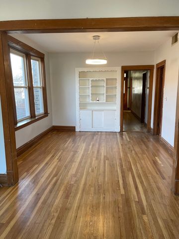4147 N Monticello Avenue 2, Chicago, IL 60618