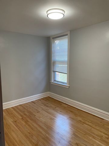 4147 N Monticello Avenue 2, Chicago, IL 60618