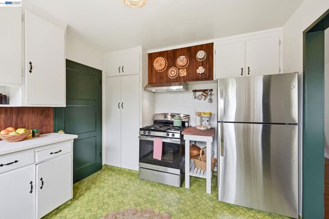 922 Paseo Grande, San Lorenzo, CA 94580