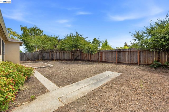 922 Paseo Grande, San Lorenzo, CA 94580