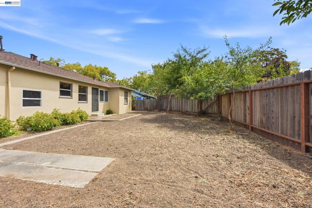 922 Paseo Grande, San Lorenzo, CA 94580
