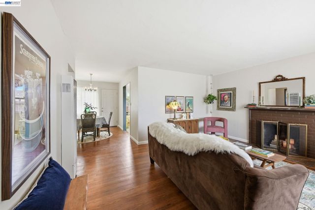 922 Paseo Grande, San Lorenzo, CA 94580