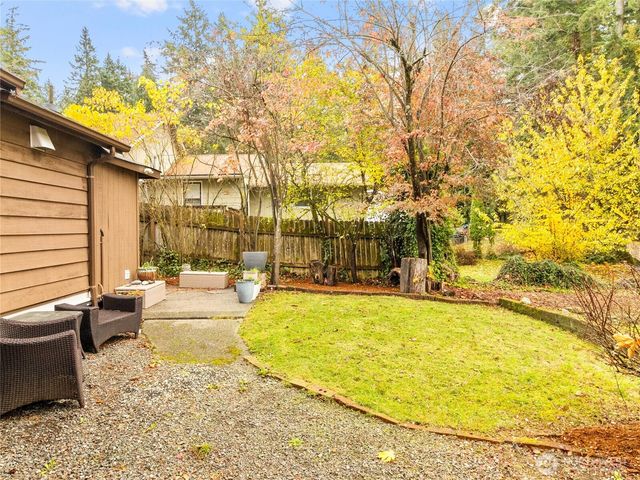 735 NE McWilliams Road, Bremerton, WA 98311