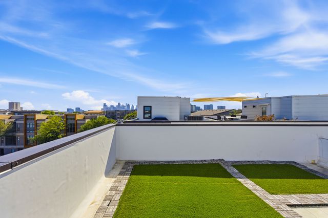 2450 N Garrett Avenue 18, Dallas, TX 75206